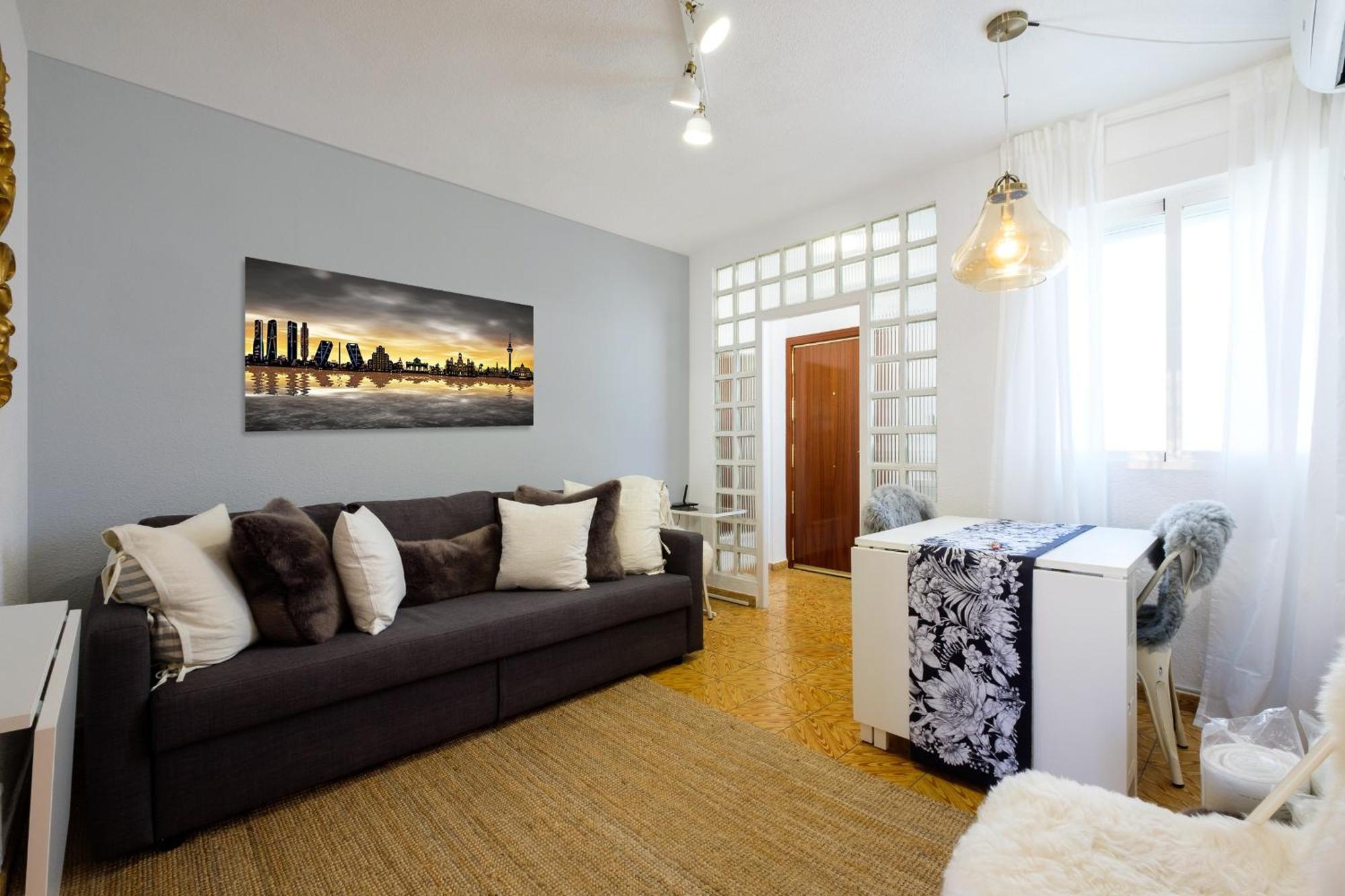My City Home- Cozy Apartment At Aravaca Madrid Exterior photo