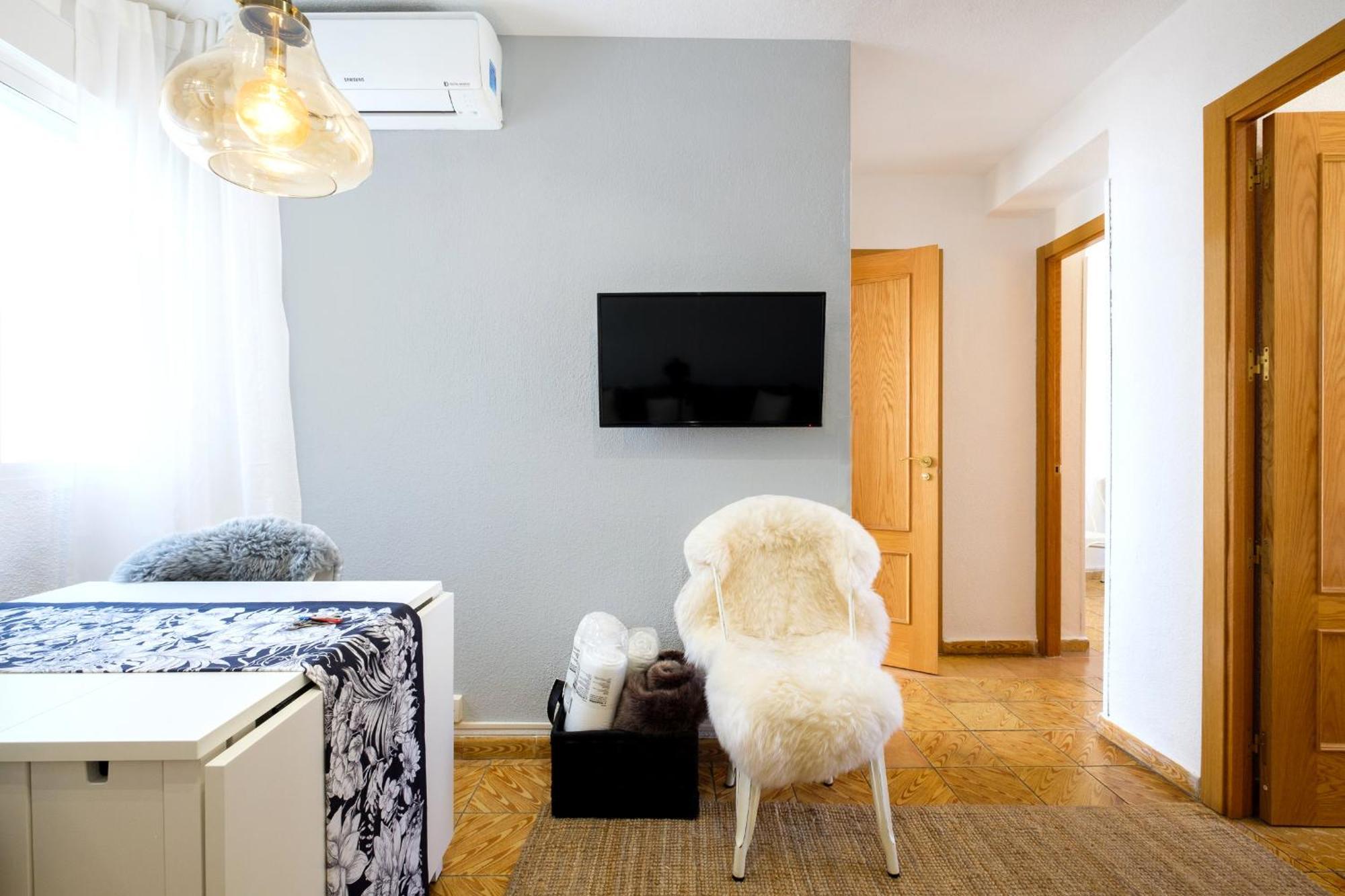 My City Home- Cozy Apartment At Aravaca Madrid Exterior photo